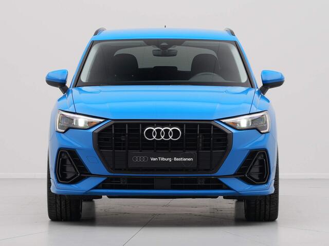 Audi Q3 45 TFSI e 245pk S Line edition Navigatie Acc Clima Pdc Carplay Side Assist / Afn. Trekhaak