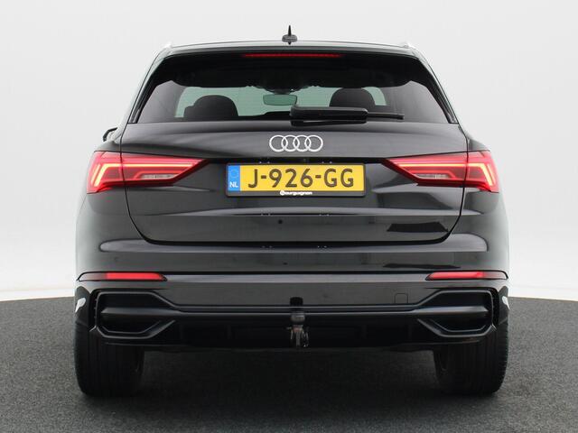 Audi Q3 35 TFSi 150 Pk Automaat S-Line | Trekhaak | Panoramadak | Adaptive Cruise | Camera | CarPlay | LED | Stoel Verwarming | 19 Inch | 59.477 Km