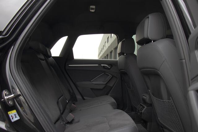 Audi Q3 45 TFSI e S edition | Plugin Hybride | 245 PK | 3 x S-line | LED Matrix | Sonos | Memory Seats | 360 Camera | Carplay | Virtual | DAB | 20 Inch Performance | Dealer Onderhouden | BTW | Garantie