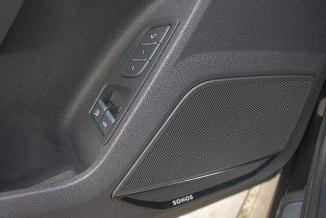 Audi Q3 45 TFSI e S edition | Plugin Hybride | 245 PK | 3 x S-line | LED Matrix | Sonos | Memory Seats | 360 Camera | Carplay | Virtual | DAB | 20 Inch Performance | Dealer Onderhouden | BTW | Garantie