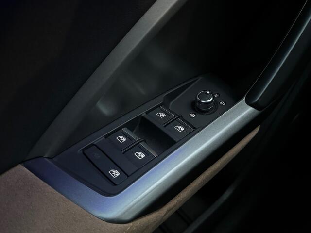 Audi Q3 40 TFSI Quattro S Line - camera - leer - adaptivecruise