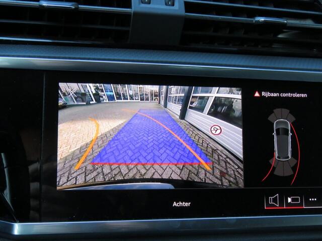 Audi Q3 45 TFSIe 245pk PHEV EDITION / 19 Inch / Led / Camera / Trekhaak / BOVAG garantie