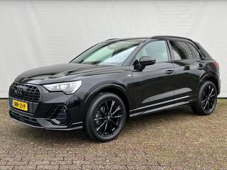 audi-q3-35-tfsi--s-line-binnen+bui