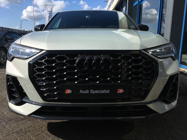 Audi Q3 Sportback 45 TFSIe 245 pk S-line Black