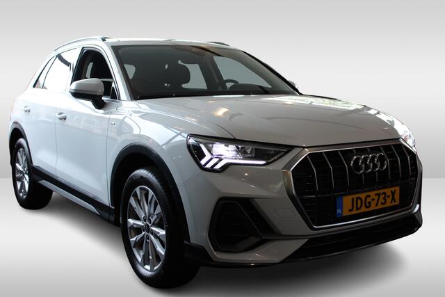 Audi Q3 45 TFSIe 245PK S-TRONIC HYBRID S-LINE VIRTUAL/PDC/CARPLAY