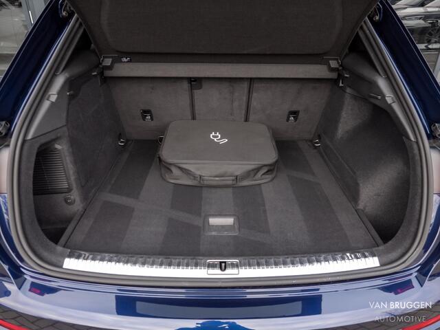 Audi Q3 45 TFSI e S-Line Pano 360 E-Stoelen ACC Keyless Sfeer