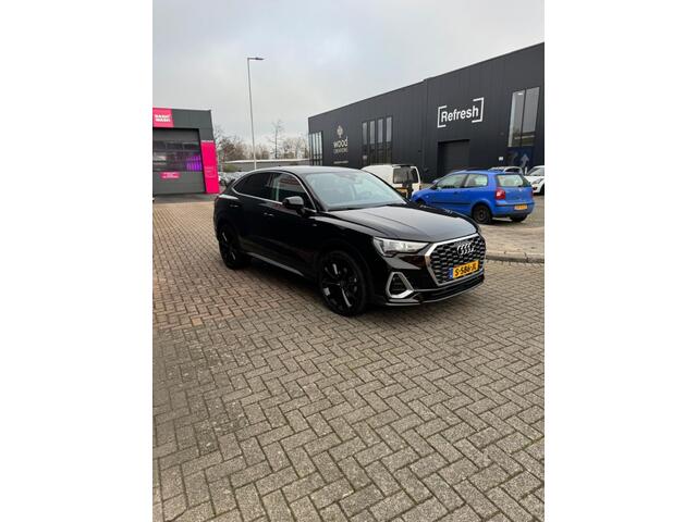 Audi Q3 advanced edition