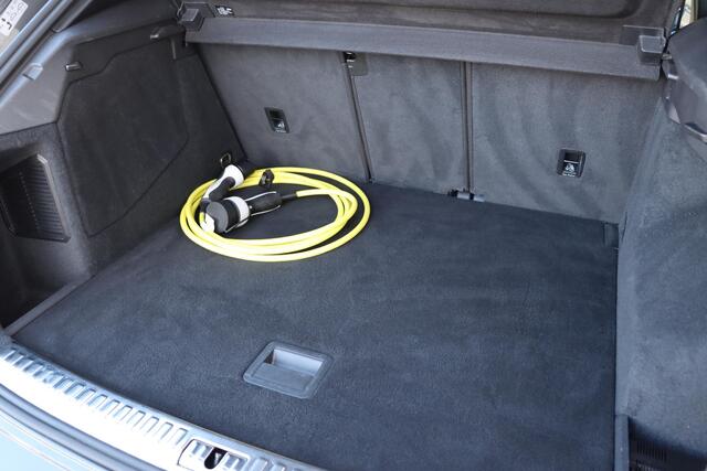 Audi Q3 45 TFSI e S edition 245pk DSG6