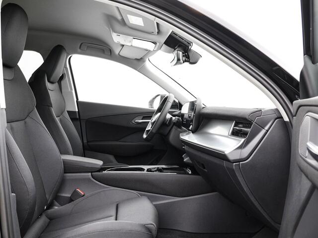 Audi Q3 1.5 200kW e-hybrid Advanced edition 272 PK · Tech plus · Privacy glas · Verwarmbaar stuurwiel