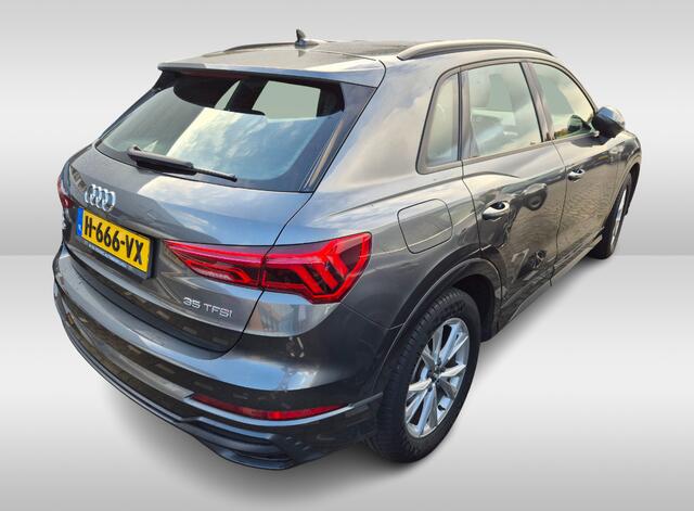 Audi Q3 35 TFSI Pro Line 3x S-Line / Navigatie / Half leder / 18'' / LED Koplampen / Parkeerhulp achter / Stoelverwarming / Cruise Control