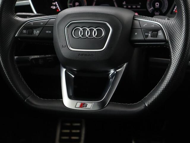 Audi Q3 45 TFSIe S edition | Leder | Stoelverwarming | Adaptive cruise | Camera | Carplay | Sfeerverlichting | Navigatie | Sonos 3D Sound | Climate control | Parkeerhulp | Full LED | S Line | PHEV | Plug In