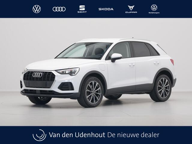 Audi Q3 45 TFSI e 245 pk PHEV S-Tronic edition Navigatie / Camera / Stoelverwarming