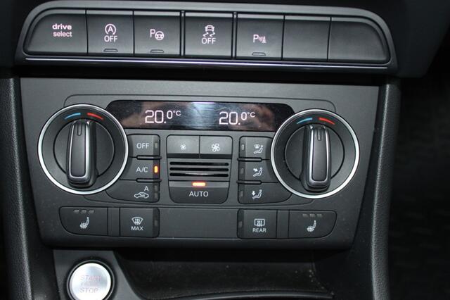 Audi Q3 2.0 TFSI Quattro S-Line sport Panorama Leder Matrix Led Camera Navi