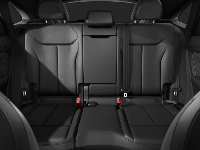 Audi Q3 Sportback S edition e-hybrid 272 pk | Techniekpakket plus | Lederen sportstoelen | Optiekpakket zwart | Privacy glas |