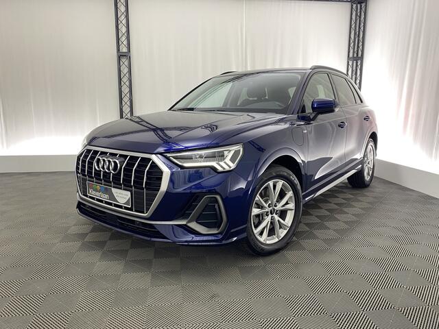 Audi Q3 45 TFSI e S edition Automaat | Elek. Trekhaak | Navi | Virtual Cockpit | ACC | Camera |