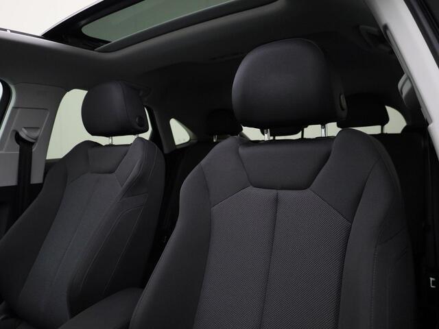 Audi Q3 Sportback 45 TFSIe 180kW/245PK S Edition · Panoramadak · Trekhaak · Camera + Parkeersensoren