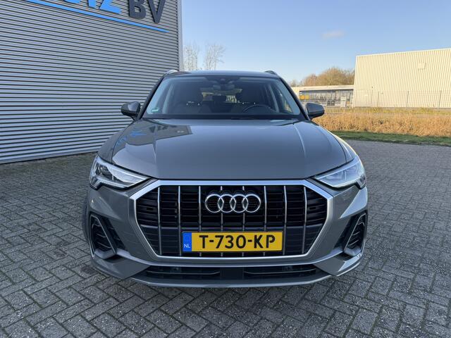 Audi Q3 35 TFSI S Line Pro Line 19 Inch Keyless Entry Achteruitrijcamera Carplay ACC