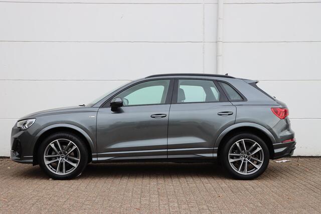 Audi Q3 35 TFSI S edition 150pk S-Tronic | 19'' Lichtmetaal | Elektrische achterklep