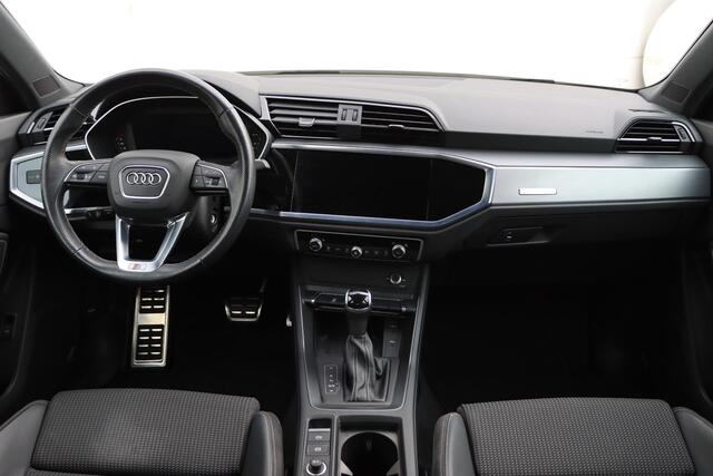 Audi Q3 35 TFSI S edition 150pk S-Tronic | 19'' Lichtmetaal | Elektrische achterklep