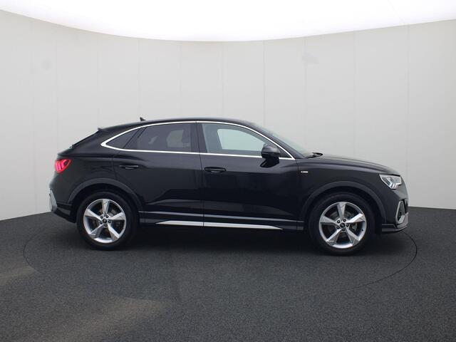 Audi Q3 Sportback 35 TFSI/150PK S Line · Trekhaak · Leder/Alcantara · Apple/Android · Drive select · Garantie t/m 10-01-2030 of 100.000km