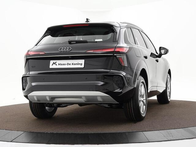 Audi Q3 1.5 200kW e-hybrid Pro line 272 PK · Techniekpakket · Interieur met sportstoelen