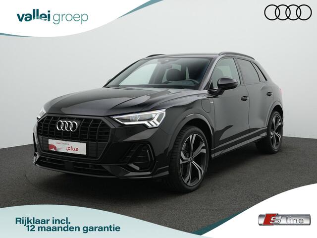 Audi Q3 45 TFSI e 245 pk S-tronic S-Line | Leder/alcantara | Achteruitrijcamera | Stoelverwarming | Adaptive Cruise | Navigatie