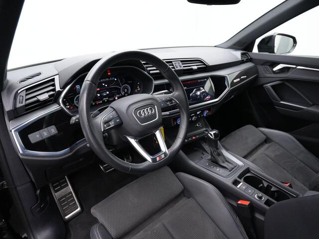 Audi Q3 45 TFSI e 245 pk S-tronic S-Line | Leder/alcantara | Achteruitrijcamera | Stoelverwarming | Adaptive Cruise | Navigatie
