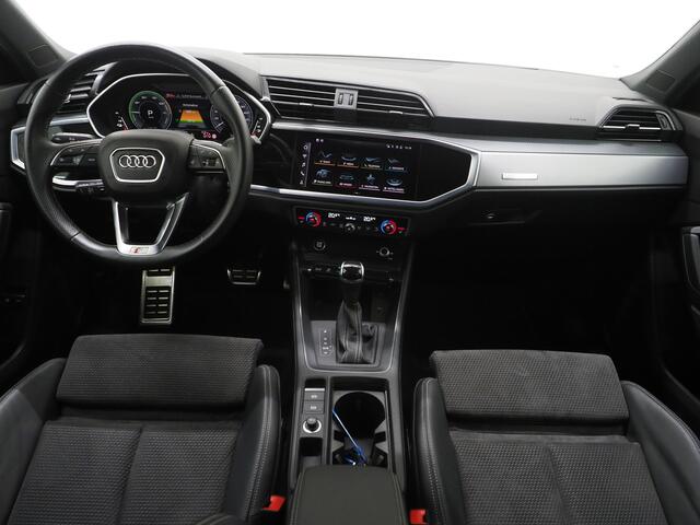 Audi Q3 Sportback 45 TFSI e S-Line Edition Black | LED | Keyless | Adaptive Cruise | Camera | Zwarte Hemel | Carplay