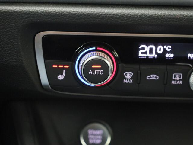 Audi Q3 Sportback 35 TFSI/150PK Pro Line Business · Trekhaak · Camera · Apple/Android Car Play · Stoelverwarming ·