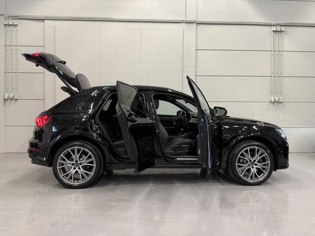 Audi Q3 45 TFSI e 3x S-Line BLACK OPTIC TREKHAAK/20"/SONOS/KEYLESS/CARPLAY/ACC/MATRIX/AMBIENT/VIRTUAL/ALCANTARA-LEER/MYTHOSSCHWARZ METALLIC/VOLLEDIG AUDI DEALER HISTORIE