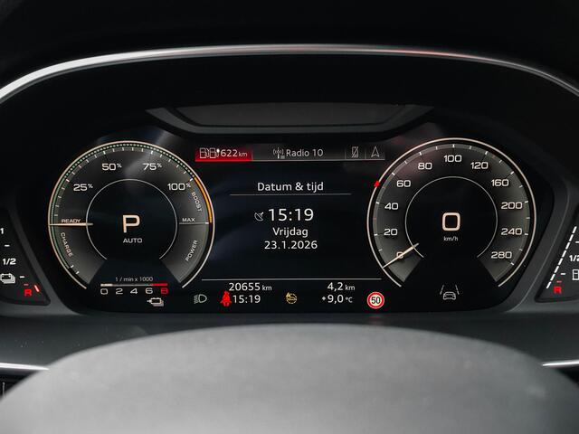 Audi Q3 Sportback 45 TFSIe S | All Black | 20 " | Keyless | Leer | Camera |