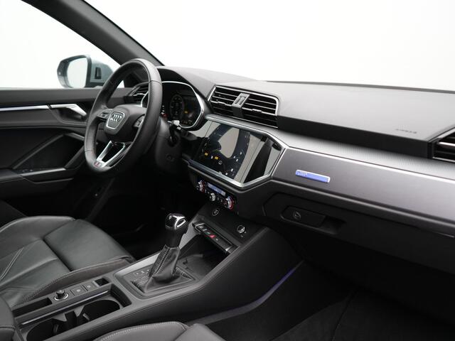 Audi Q3 45 TFSI e edition Plug In Hybrid 245pk Dealer O.H. PHEV | S Line Int. | Trekhaak Af Fabriek | Camera | Sfeerverlichting | Virtual Cockpit | Keyless | Blis | Navigatie | DAB |