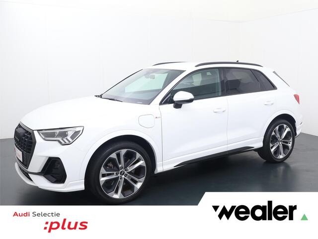 Audi Q3 45 TFSI e S edition | 245 PK | Soh 97% | Stoelverwarming | Trekhaak | Achteruitrijcamera | S line |