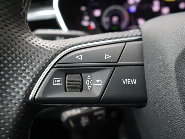 Audi Q3 45 TFSI e S edition | 245 PK | Soh 97% | Stoelverwarming | Trekhaak | Achteruitrijcamera | S line |