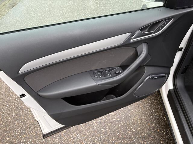 Audi Q3 1.4 TFSI CoD Design Pro Line Plus / AUTOMAAT / PANORAMADAK / NAVI / CRUISE