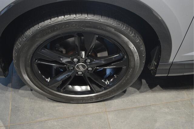 Audi Q3 Sportback 35 TFSI S-LINE navi clima camera led pdc 19 inch 150 pk !!