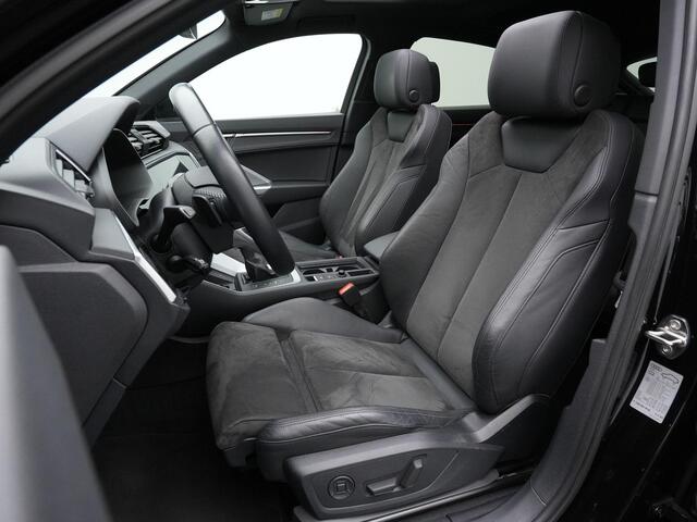 Audi Q3 Sportback 35 TFSI 150 pk S-tronic S-Line | Panoramadak | Trekhaak | Standkachel | Elektr. verstelbare stoel | Leder/alcantara | Achteruitrijcamera | Stoelverwarming