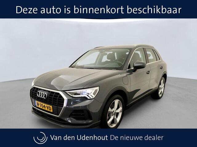 Audi Q3 45 TFSI e Business Edition Navigatie Pdc Acc Android/Carplay Lm velgen Bumper Sierlijst RV en beetje liefde