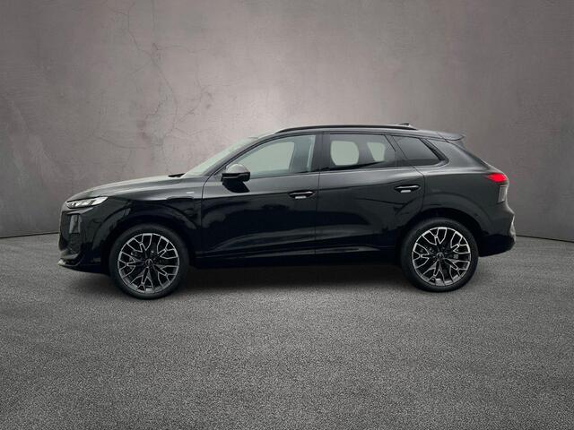 Audi Q3 1.5 200kW e-hybrid S edition | Trekhaak | 20-Inch | Privacy-glass | Zwart optiek | Techniek-Pakket |