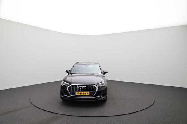 Audi Q3 35 150PK TFSI S-edition PANORAMA - LEER - ACC NL-AUTO