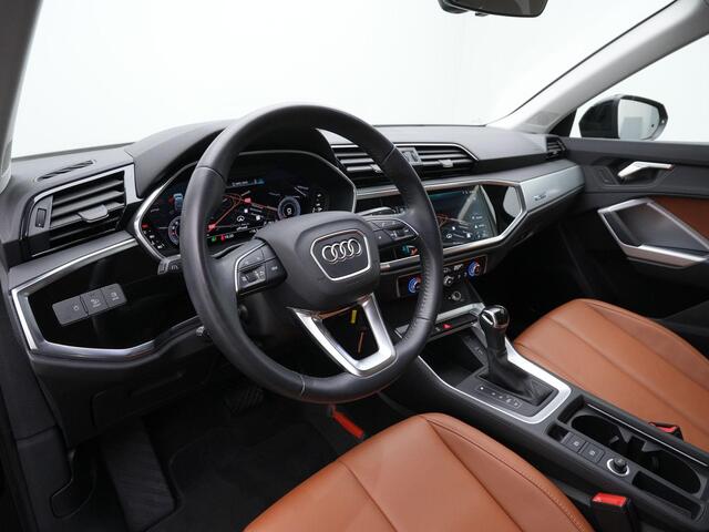 Audi Q3 35 TFSI 150 pk S-tronic Pro Line | Leder | Stoelverwarming | Parkeersensoren achter | Carplay