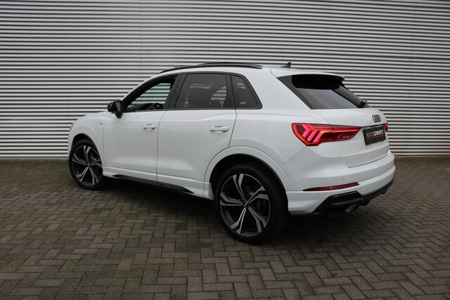 Audi Q3 40 TFSI Quattro S-Line (Panoramadak VirtualCockpit Carplay B&O ACC 360Camera Full-Led Trekhaak 20InchLMV PrivacyGlass)
