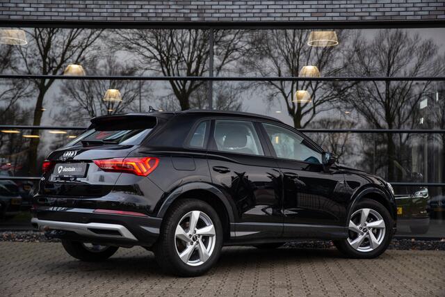 Audi Q3 35 TFSI Advanced edition , Standkachel, Elektrische trekhaak, Adap. cruise,