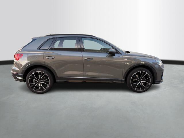 Audi Q3 35 TFSI 150Pk S Line / 04-2026 VERWACHT