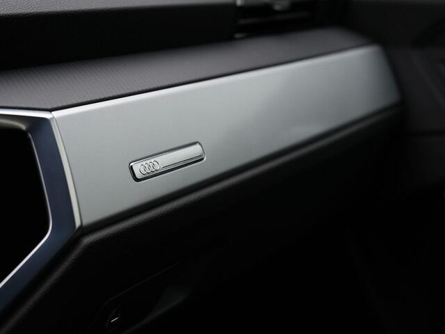 Audi Q3 35 TFSI 150 pk S-tronic Advanced Edition | Stoelverwarming | Adaptive Cruise | Side Assist | Parkeersensoren voor/achter | Carplay