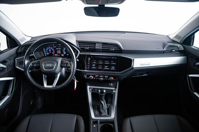 Audi Q3 35 TFSI Business Edition Adaptive cruise control - Parkeerhulp achter - Audi virtual cockpit - Connectivity pakket - Stoelen, vóór verwarmbaar - Binnenspiegel, automatisch dimmend - Grootlichtassistent -