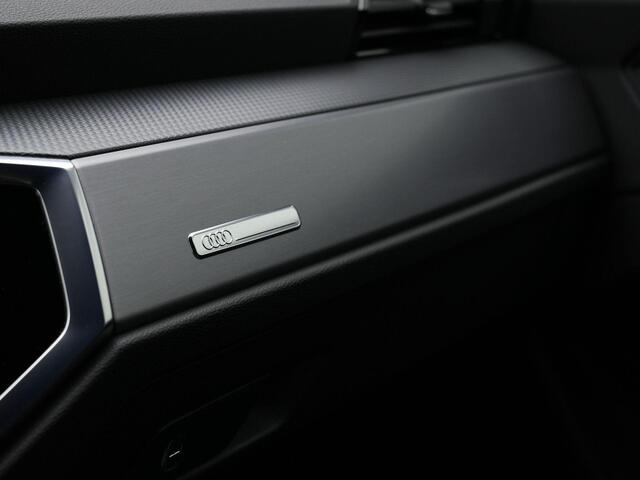 Audi Q3 Sportback 45 TFSI e 245 pk S-Line | Panoramadak | Leder | Navigatie | Carplay