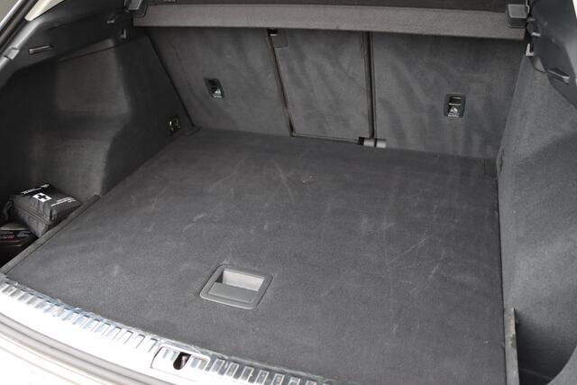 Audi Q3 35 TFSI Pro Line business