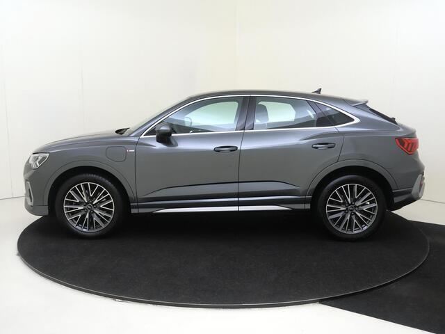 Audi Q3 Sportback 45 TFSI e S Edition | SoH 93% | Achteruitrijcamera | Adaptieve cruise control | Dodehoek detectie | Keyless | CarPlay | Navigatie | Audi virtual cockpit |