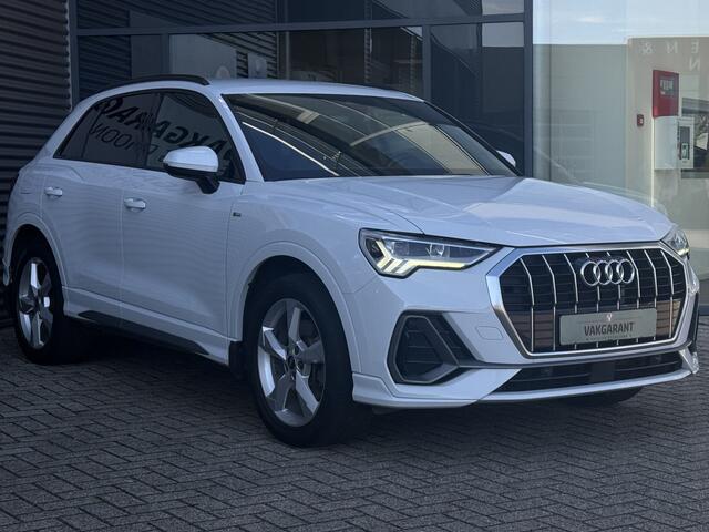 Audi Q3 45 TFSI e 2x S-LINE PHEV NAVI/CAMERA,LED